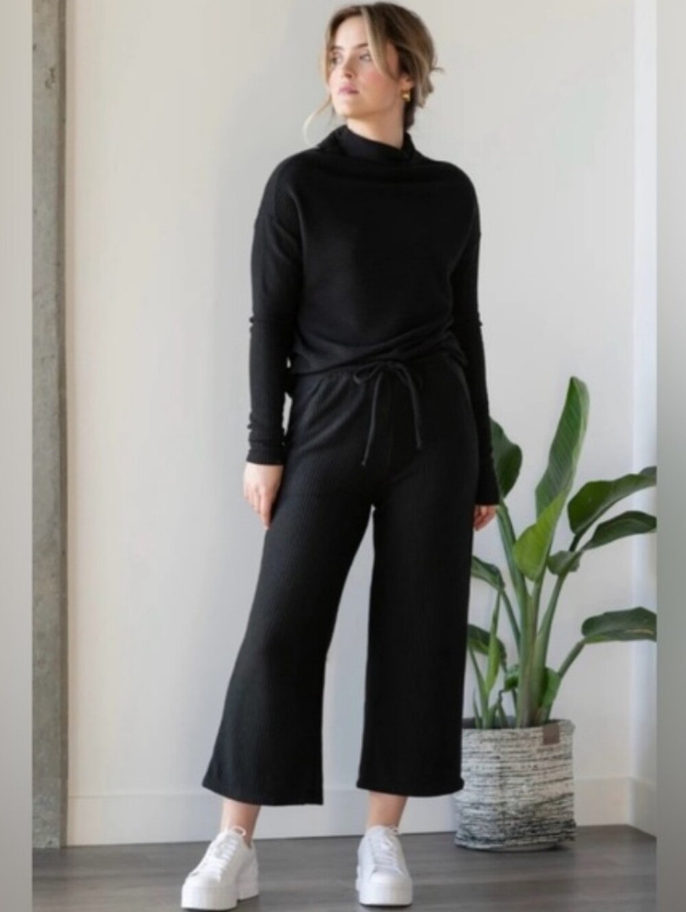 Black Ribbed Long Sleeve Mock Neck Top